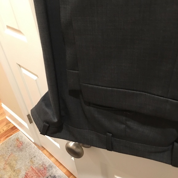 56R, charcoal, 51” waist w/ Len 30” pants w/ 3/4 satin lining + cuffs, 100% wool - Picture 4 of 5